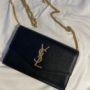 YSL Yves Saint Laurent Uptown Chain Wallet In Grain De Poudre Embossed Leather